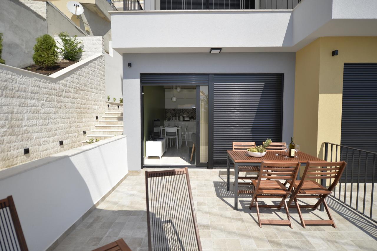 Apartment Line One Тиват Екстериор снимка