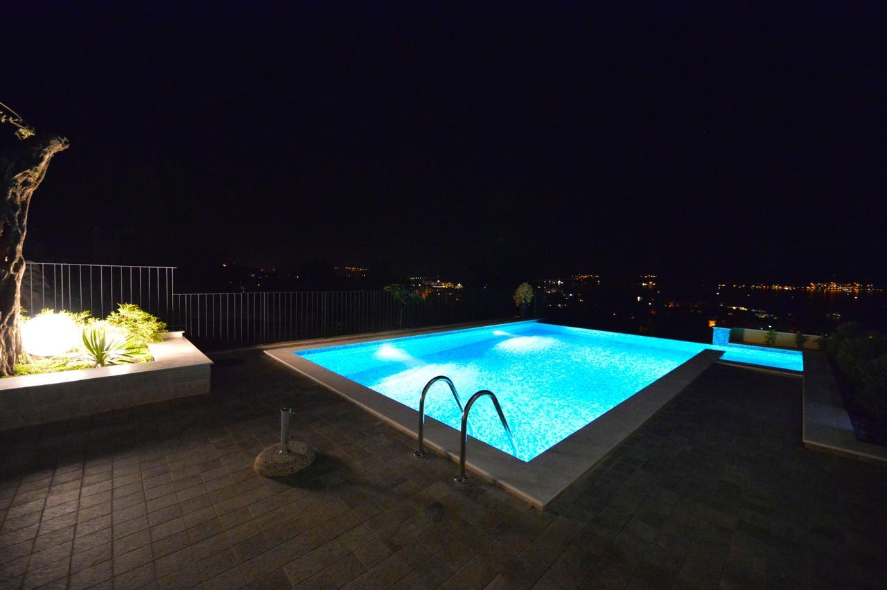 Apartment Line One Тиват Екстериор снимка